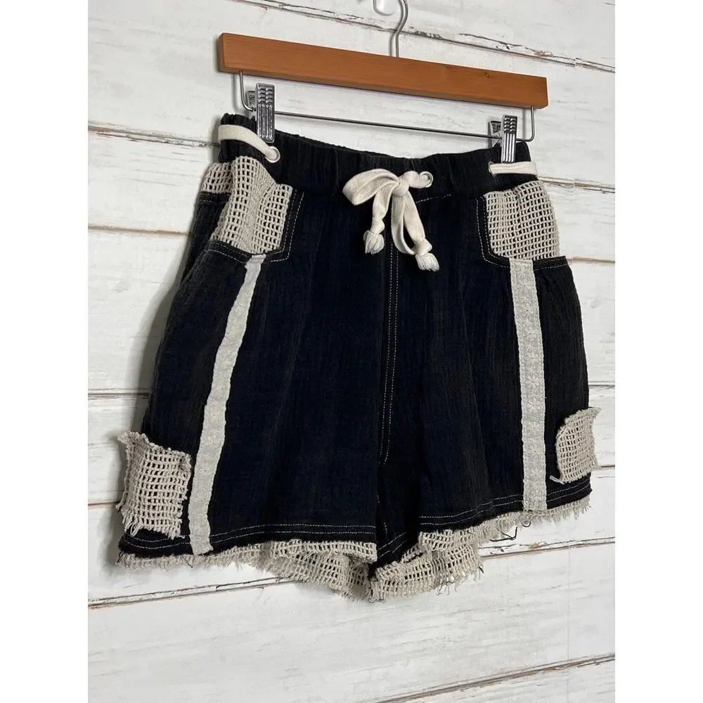 POL Black Cotton Crochet Trim Shorts Size Small Boho Drawstring Pockets
